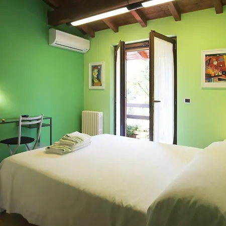 Bed & Breakfast Da Zia Laura Gudo Visconti